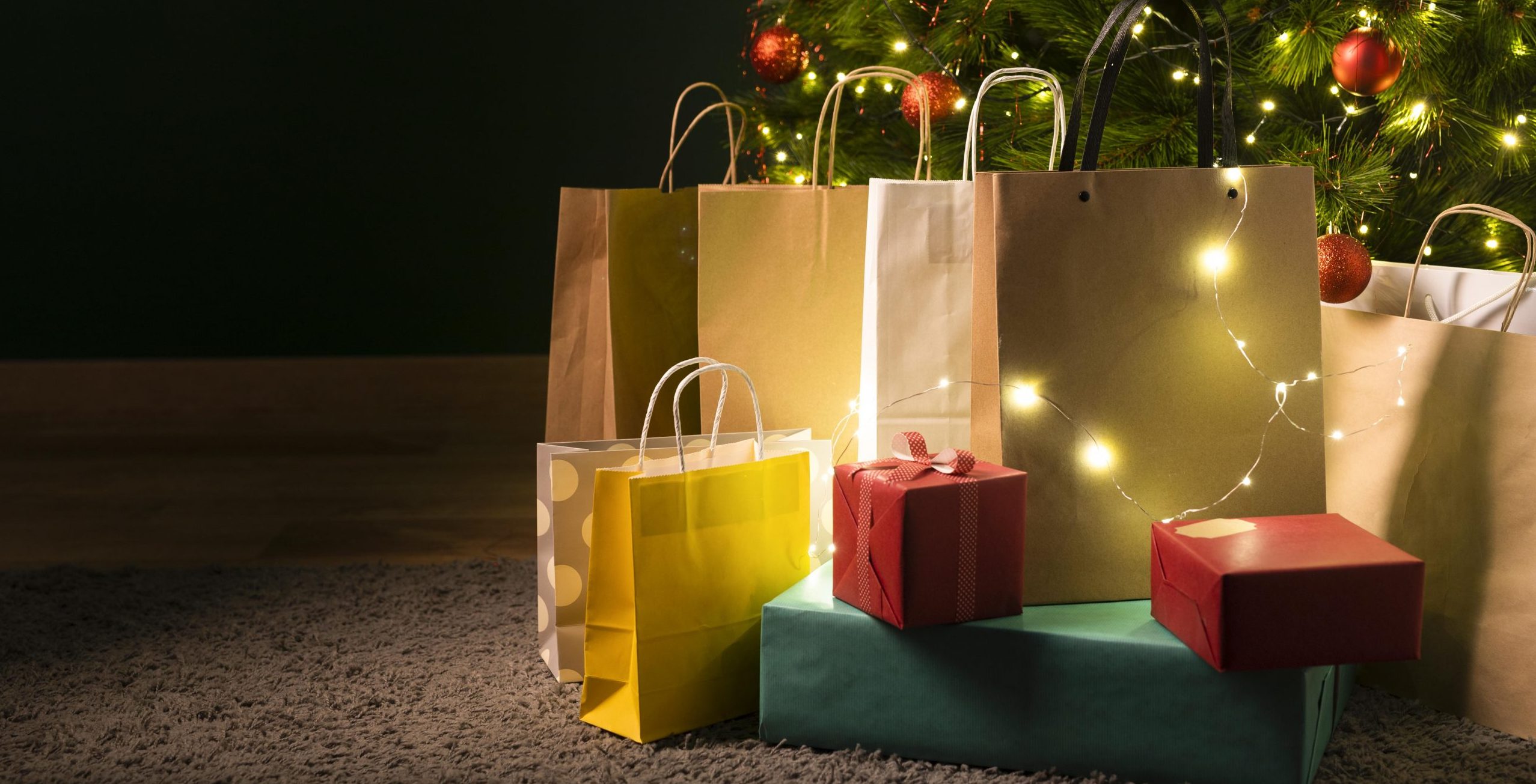 You are currently viewing Crush this Festive Season: Navigating marketing strategies for 2023 APAC Holiday Shopping Frenzy 